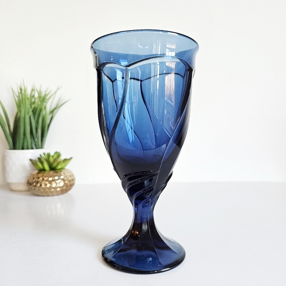 Vintage Noritake 1985 Sweet Swirl Dark Blue Midnight Water Goblet Iced Tea Glass - Picture 2 of 10